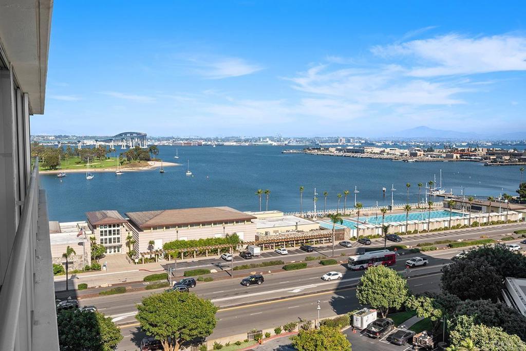 ElEncanELE - Residential Lease