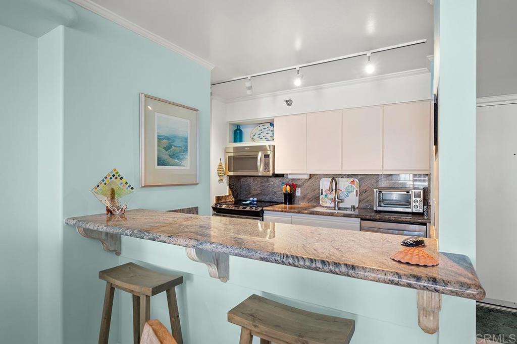 ElEncanELE - Residential Lease