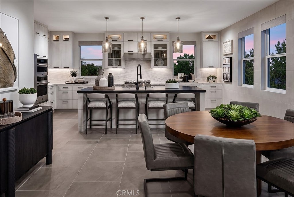 129 Sawtelle