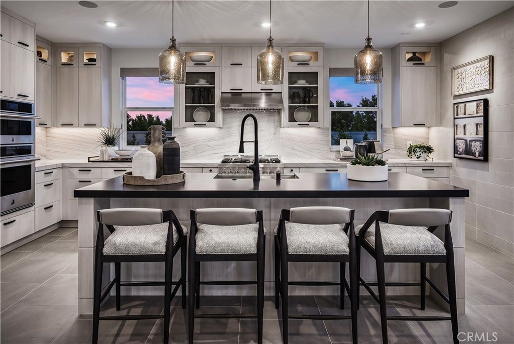 129 Sawtelle