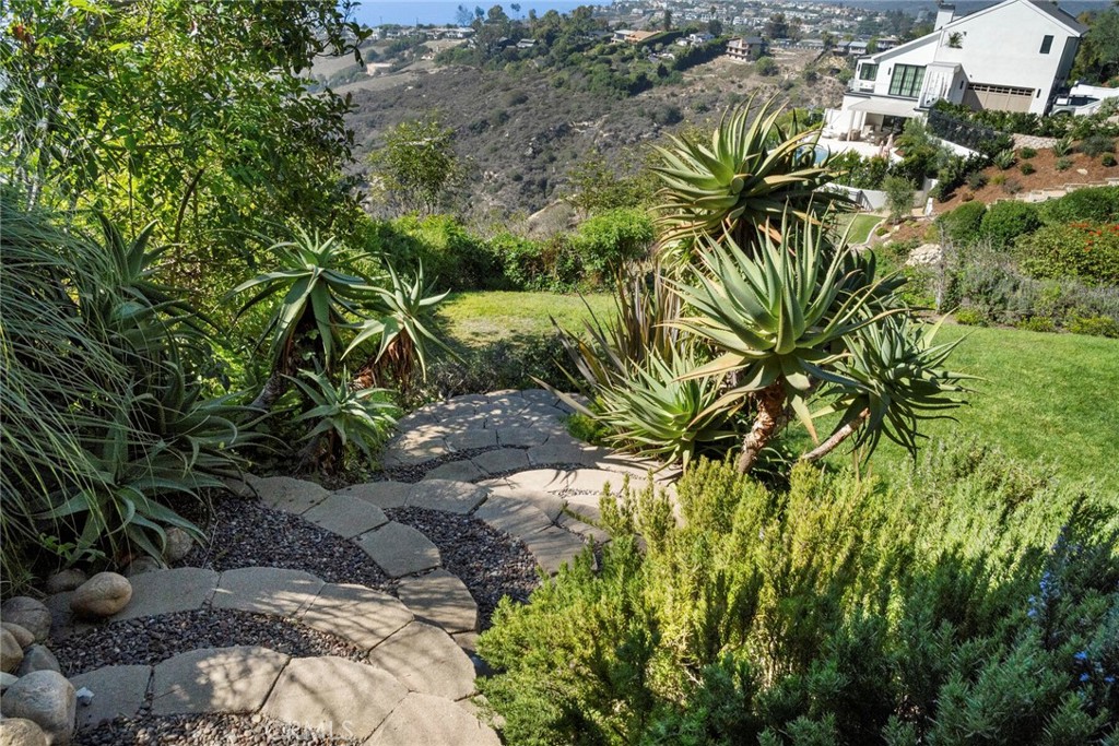 Top Of The World (TOW) - Residential