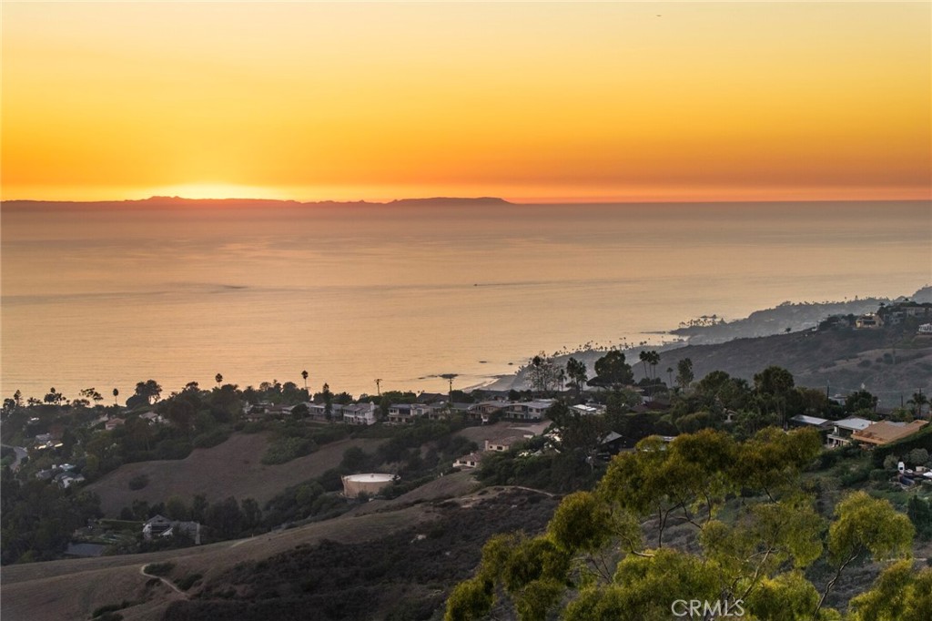 Top Of The World (TOW) - Residential