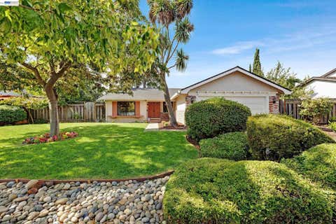 Photo of 36029 Turpin Way WAY, Fremont, CA 94536 (MLS # 41145620)