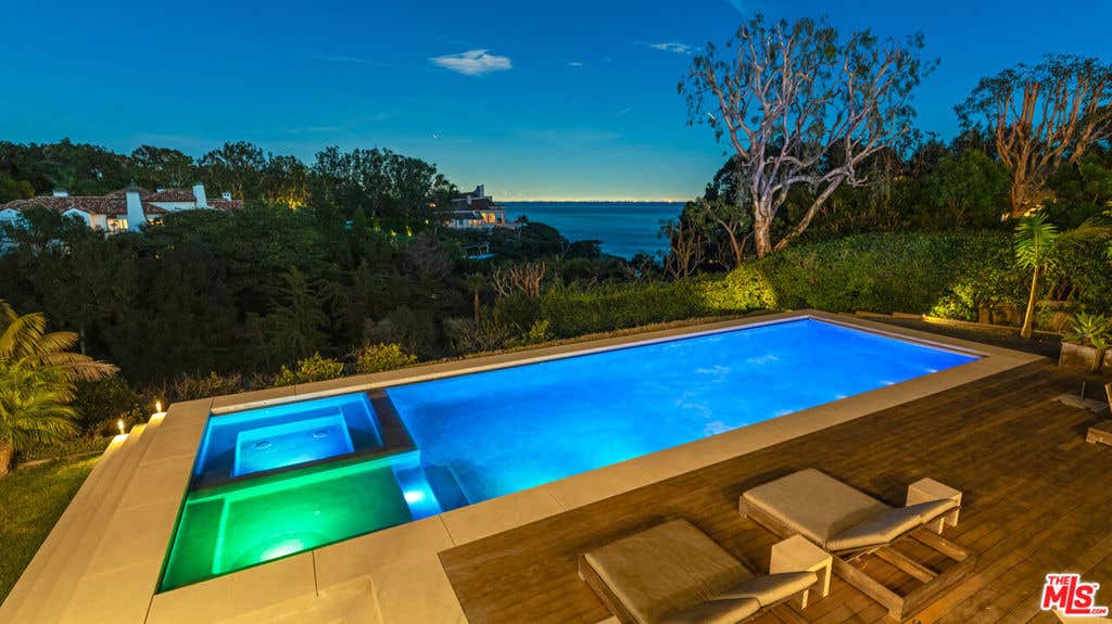 Photo of 28827 Grayfox Street, Malibu, CA 90265 (MLS # 26746235)