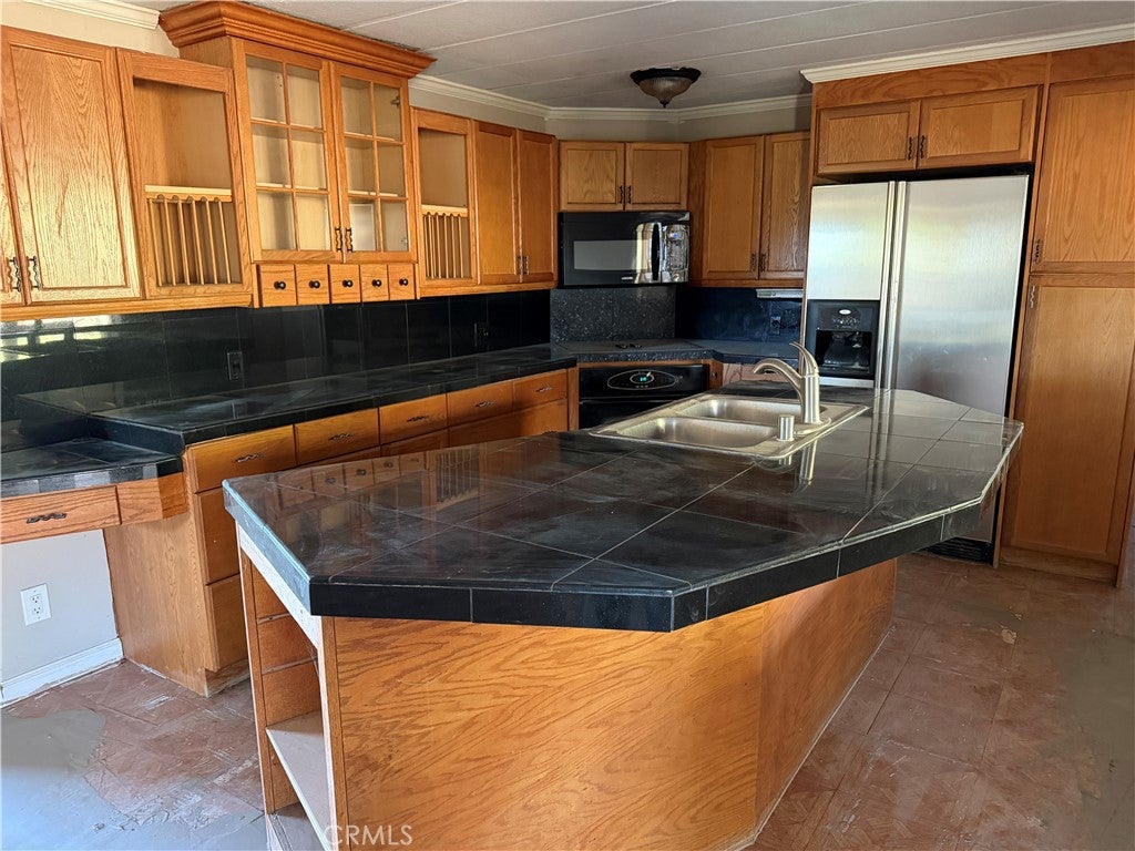 22300 Juniper