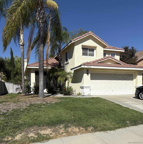 33262 Calle Langarica Temecula CA 92592