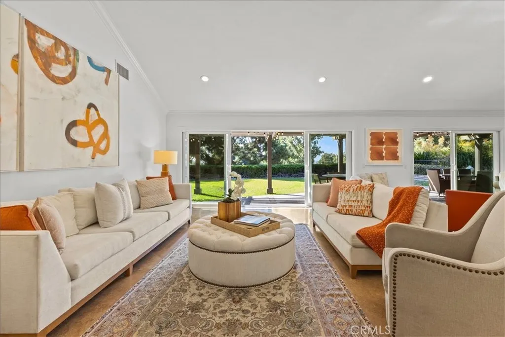 Irvine, California 92603, United States, 3 Bedrooms Bedrooms, ,3 BathroomsBathrooms,Residential,Active,250815