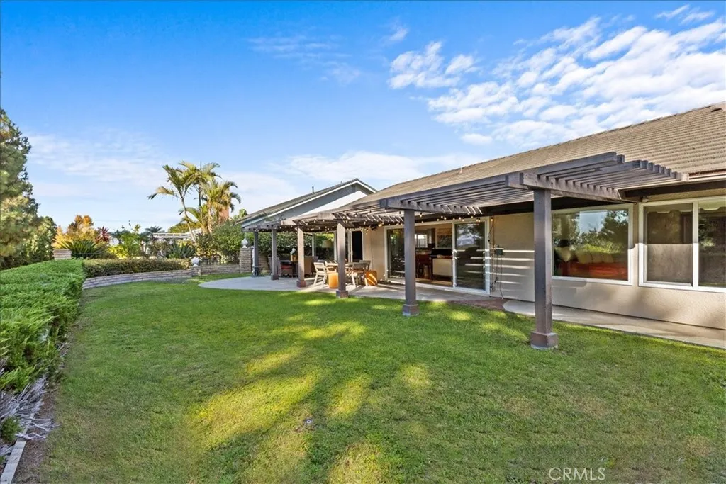 Irvine, California 92603, United States, 3 Bedrooms Bedrooms, ,3 BathroomsBathrooms,Residential,Active,250815