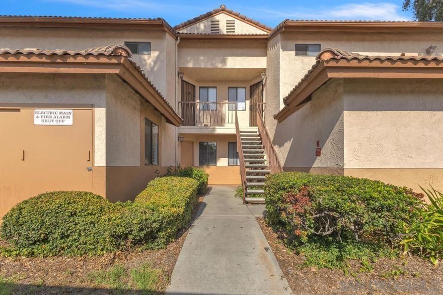 Located in the highly desirable Rancho San Diego community, this ground-floor unit is beautifully updated. Featuring 3 spacious bedrooms, 2 full bathrooms, and 1,069 sqft of well-designed living space, a modern kitchen with stainless steel appliances, recessed lighting, and fresh interior paint. The open floor plan allows for seamless living and entertaining, while the ground-level location provides easy access and added convenience. Enjoy resort-style amenities within the community including pool, gym, sauna, and racquetball court. Take advantage of being close to local parks, shopping, dining, and schools!