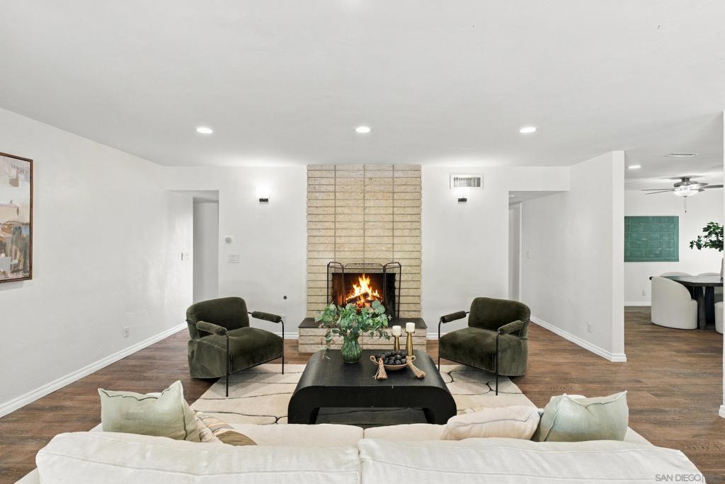6068 Henderson Dr.