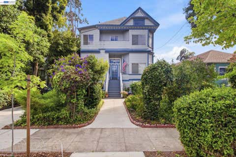 Photo of 1718 Alameda Ave AVE, Alameda, CA 94501 (MLS # 41144604)