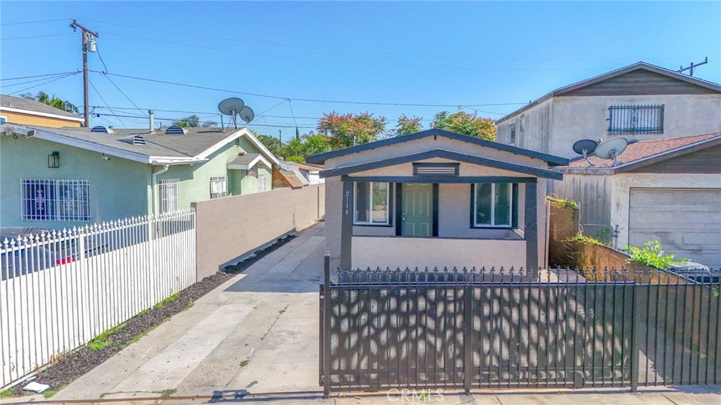 2114 E Knopf ST, Compton CA 90222