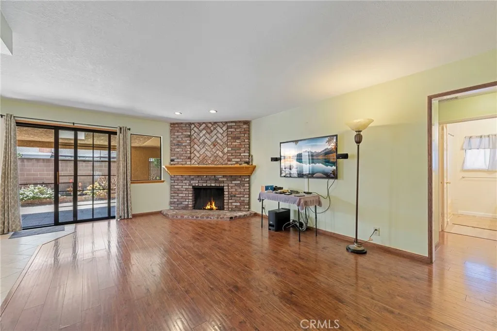 Buena Park, California 90620, United States, 4 Bedrooms Bedrooms, ,2 BathroomsBathrooms,Residential,Active,167118