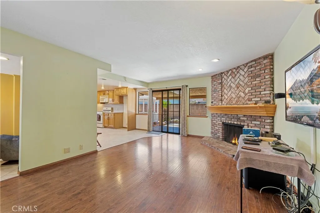 Buena Park, California 90620, United States, 4 Bedrooms Bedrooms, ,2 BathroomsBathrooms,Residential,Active,167118