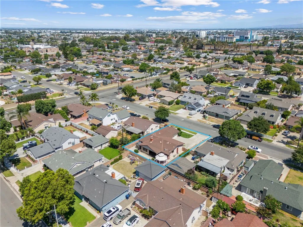 Buena Park, California 90620, United States, 4 Bedrooms Bedrooms, ,2 BathroomsBathrooms,Residential,Active,167118