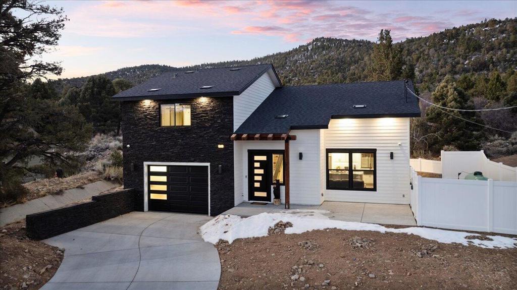 47145 Skyview Drive