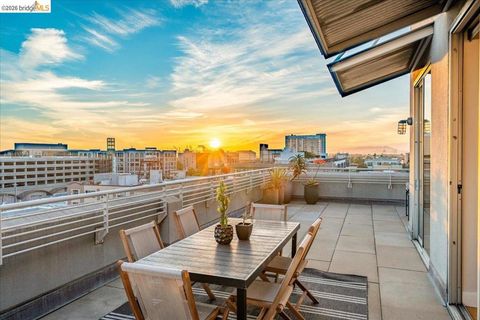 Photo of 201 4Th St St #601, Oakland, CA 94607 (MLS # 41128665)