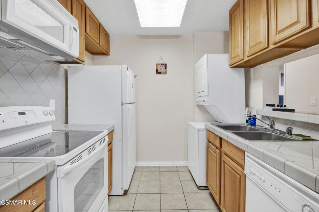Not Applicable - 1007242 - Residential