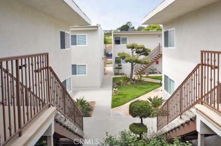 1318 Agate Street