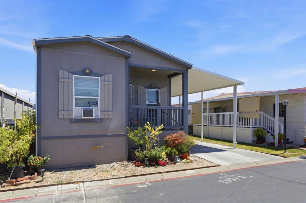 555 Umbarger Road 96