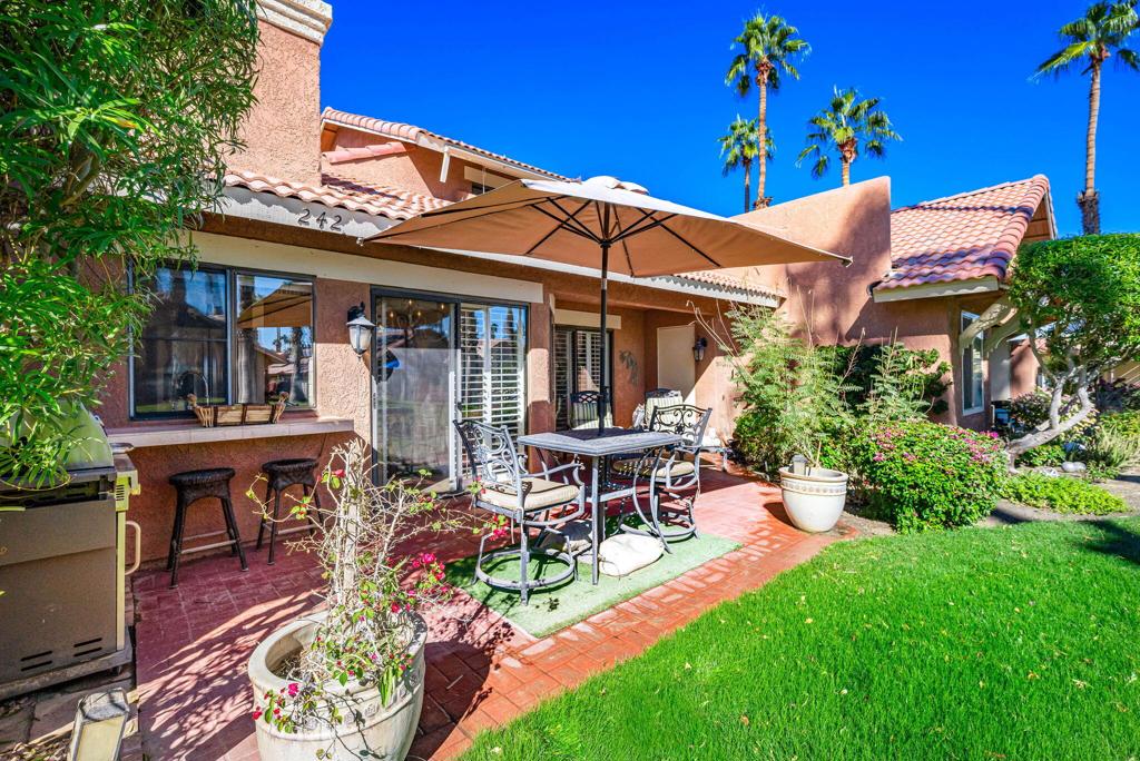 Oasis Country Club - Residential