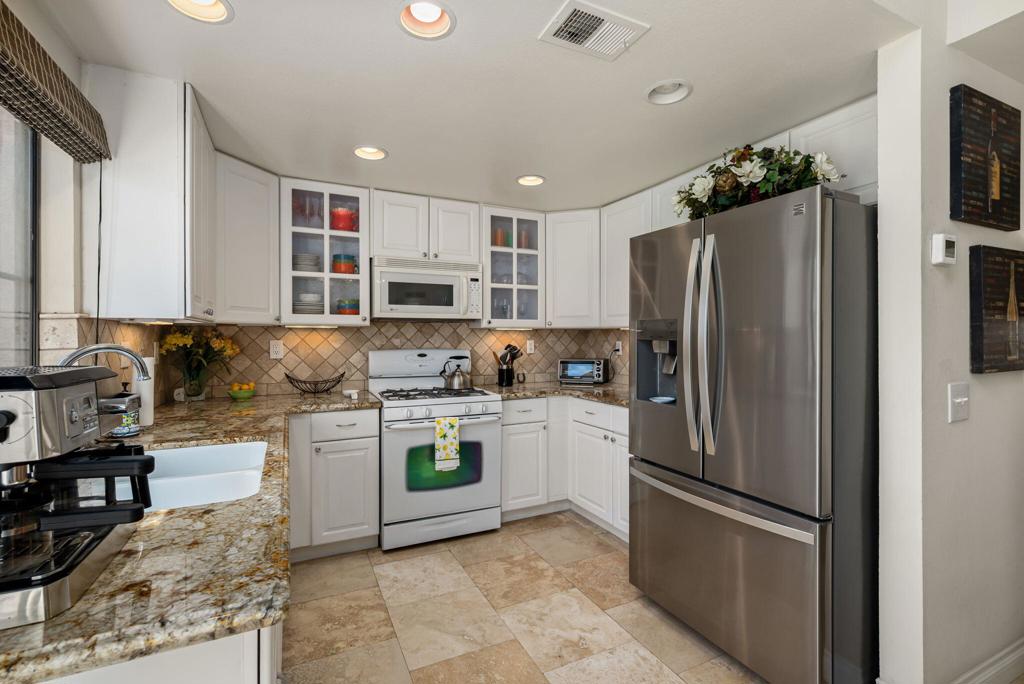 Oasis Country Club - Residential