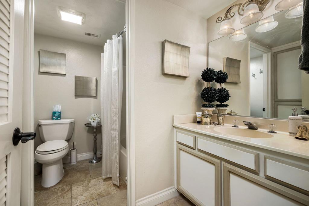 Oasis Country Club - Residential