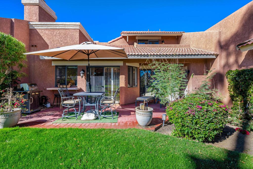 Oasis Country Club - Residential