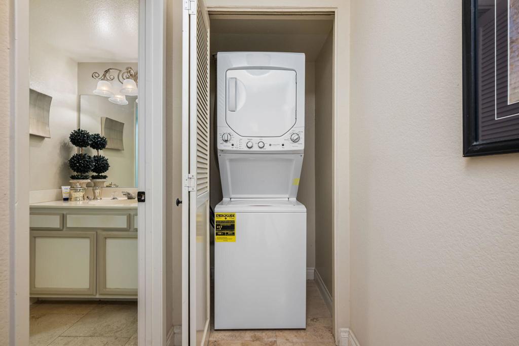 Oasis Country Club - Residential