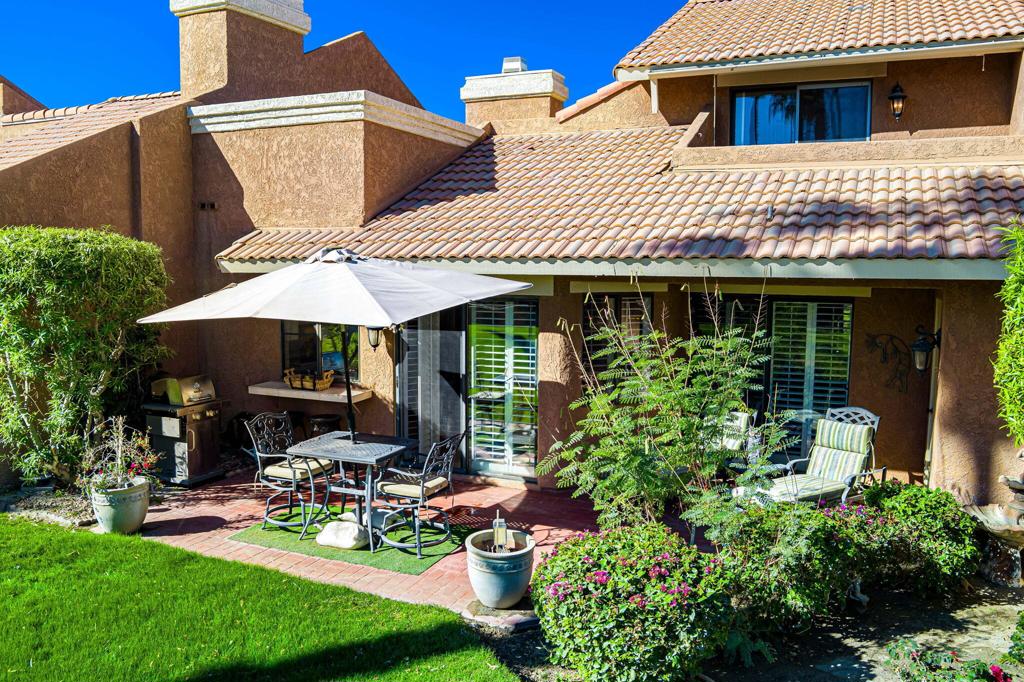 Oasis Country Club - Residential