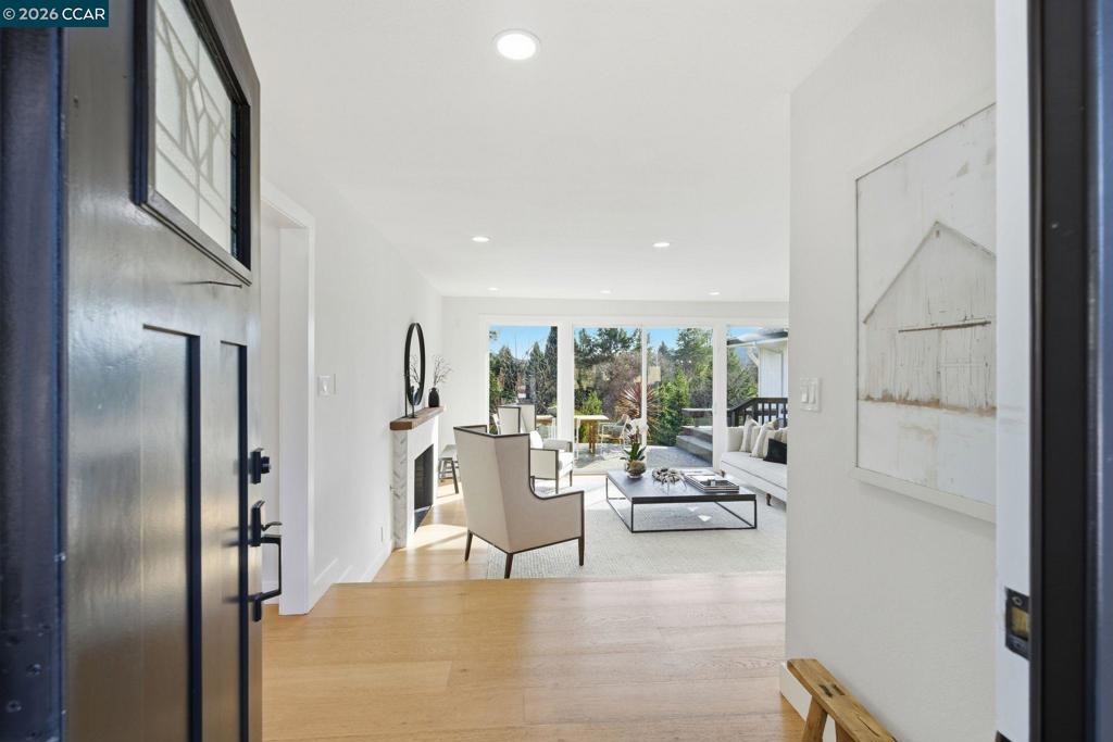 89 Greenfield Dr, Moraga CA 94556