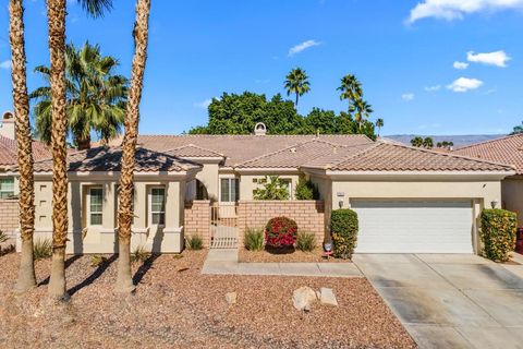 Photo of 78370 Via Dijon, La Quinta, CA 92253 (MLS # 219143442DA)
