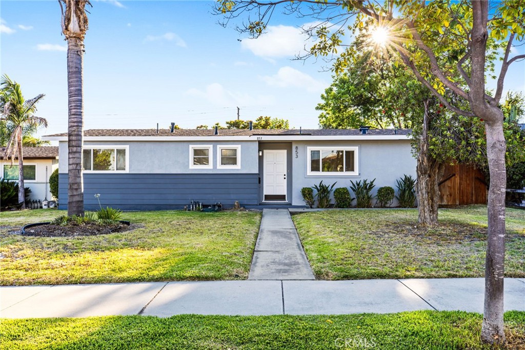 New to the market in Ontario! This beautifully remodeled 3-bedroom, 2-bathroom home has all the charm and comfort you’ve been looking for. From the updated kitchen and stylish bathrooms to the new flooring and recessed lighting throughout, every detail feels fresh and inviting. The vaulted ceilings in the bedrooms add an airy, spacious vibe, and with central AC, you’ll stay cool all summer long. Step outside and you’ll find a backyard perfect for relaxing or entertaining under the shade of mature trees. Plus, there's a detached 2-car garage and an unbeatable location—just minutes from the freeway, Costco, shopping centers, and tons of great restaurants. Come see why this one feels like home!