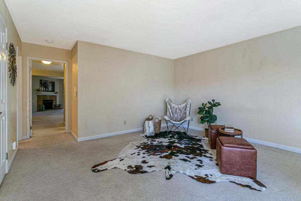 771 Williamsburg Way B