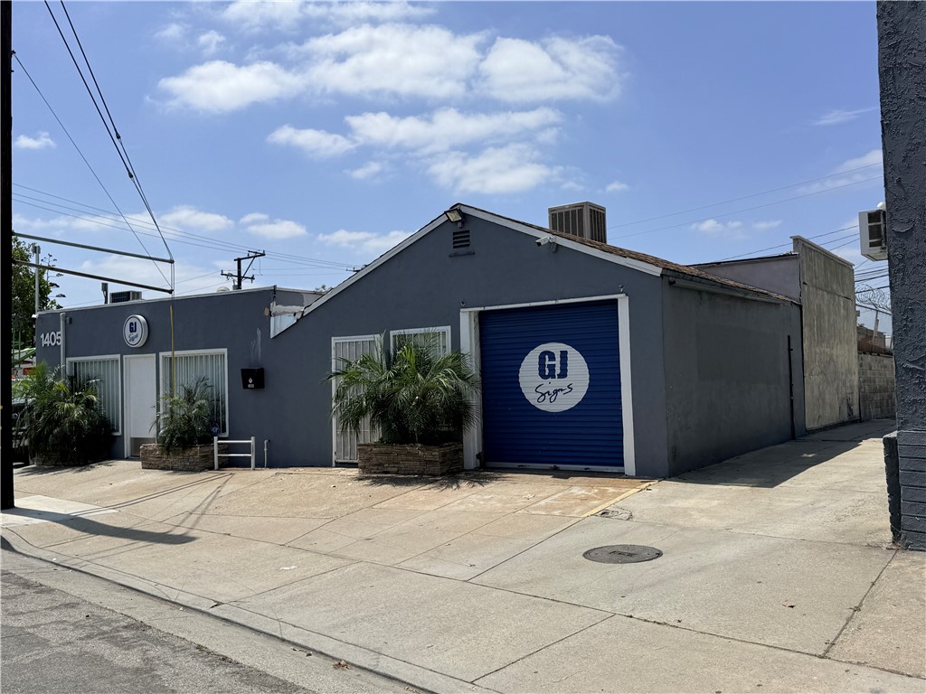 1405 W Olympic