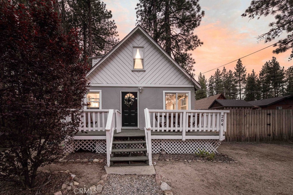 204 W Mojave