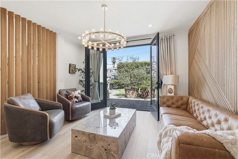 Photo of 1852 6th, Manhattan Beach, CA 90266 (MLS # SB26076349)