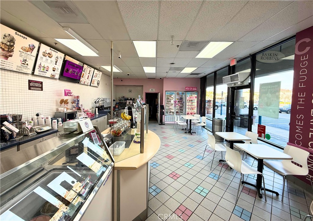 6731 Westminster Boulevard 111