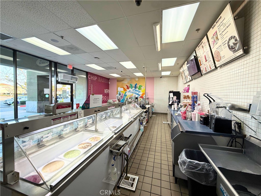 6731 Westminster Boulevard 111