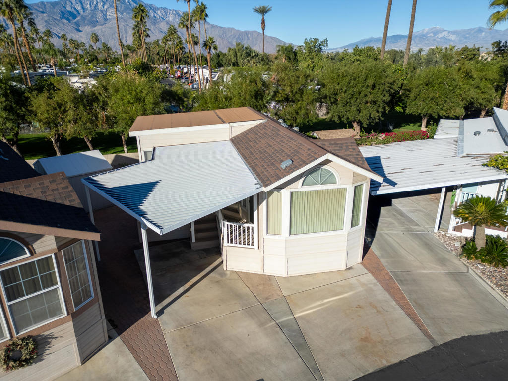 Desert Shadows Rv Re - Manufactured In Park