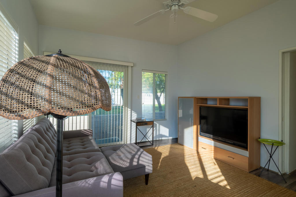 Desert Shadows Rv Re - Manufactured In Park