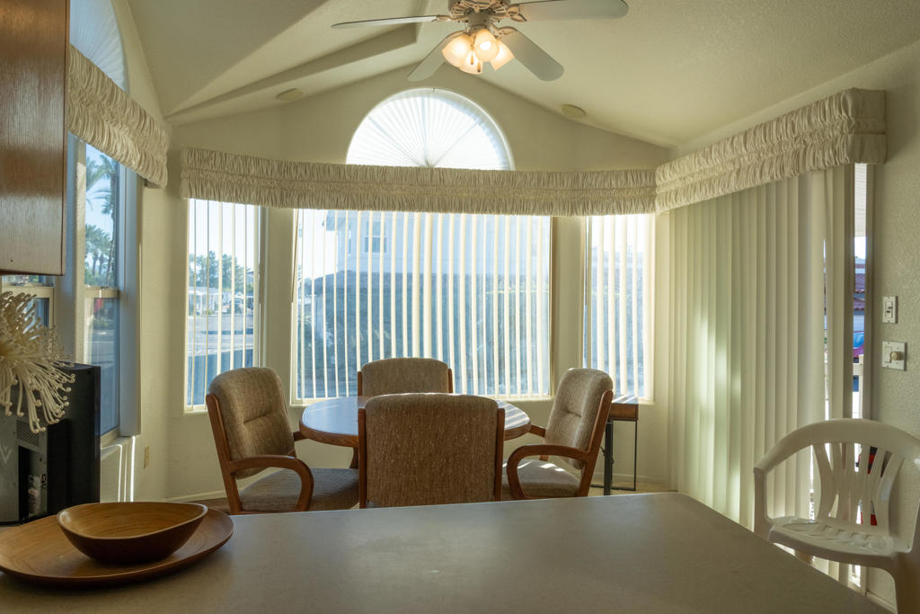 Desert Shadows Rv Re - Manufactured In Park