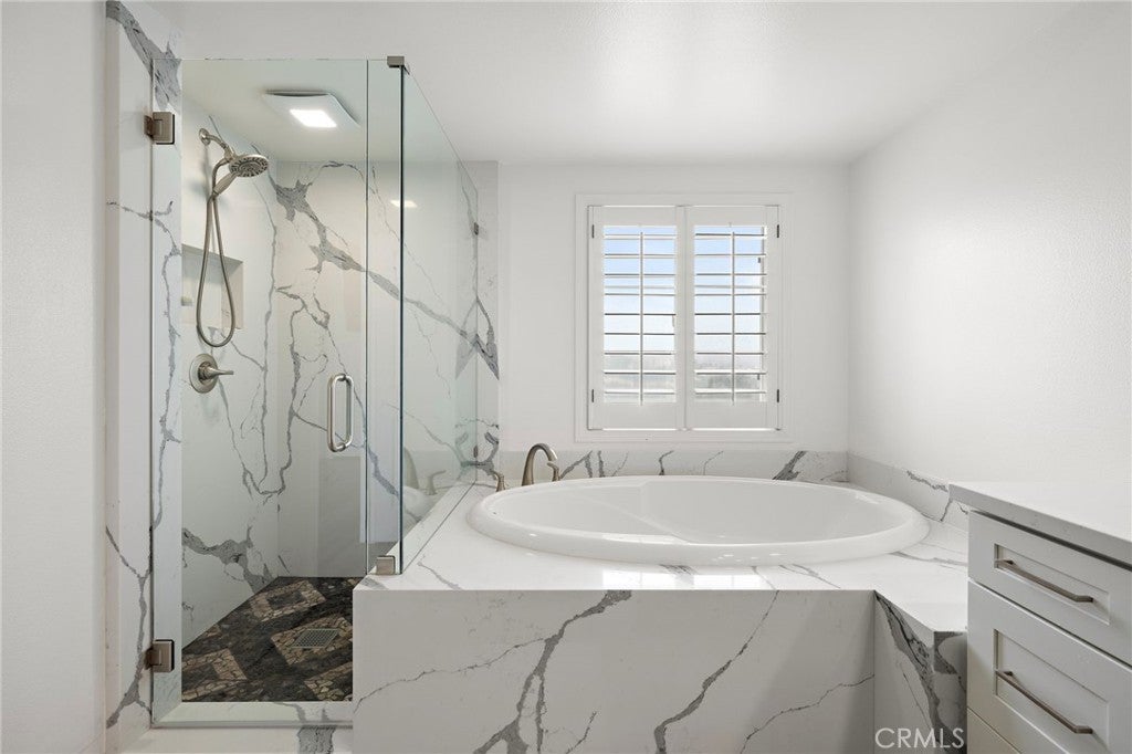 44 Chandon, Newport Coast CA 92657 - Photo 30