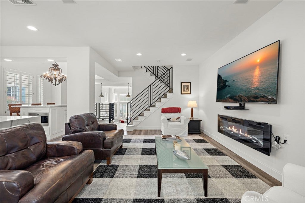 44 Chandon, Newport Coast CA 92657 - Photo 18