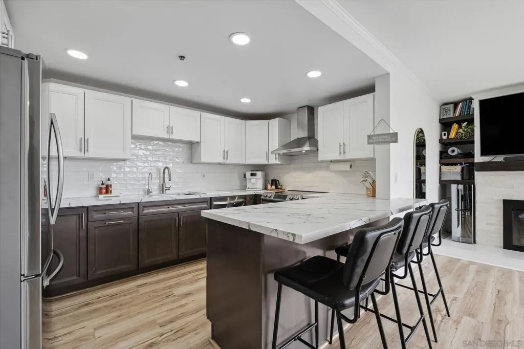 San Diego, California 92109, United States, 2 Bedrooms Bedrooms, ,2 BathroomsBathrooms,Residential,Active,142972