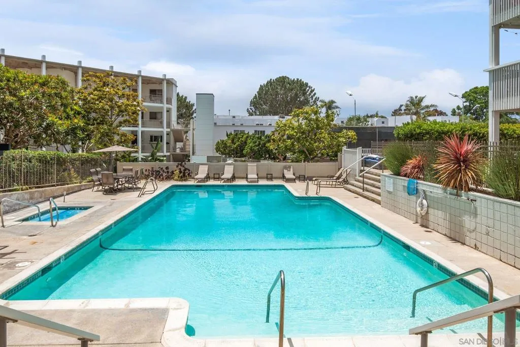 San Diego, California 92109, United States, 2 Bedrooms Bedrooms, ,2 BathroomsBathrooms,Residential,Active,142972