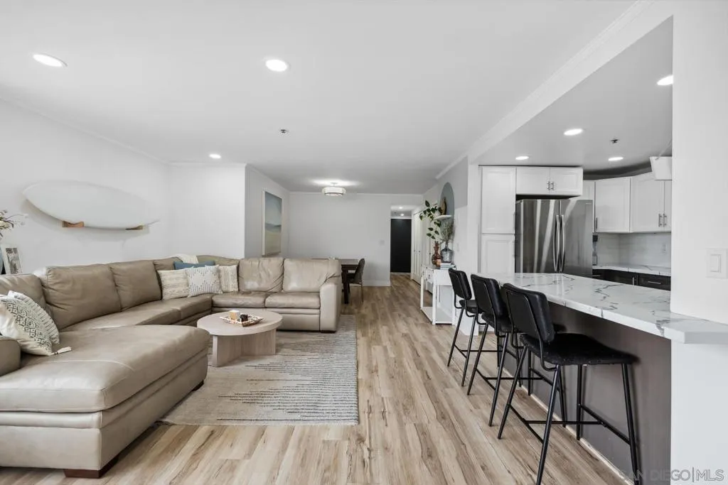 San Diego, California 92109, United States, 2 Bedrooms Bedrooms, ,2 BathroomsBathrooms,Residential,Active,142972