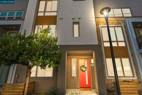 Photo of 3923 Meridian St St, Dublin, CA 94568 (MLS # 41135050)