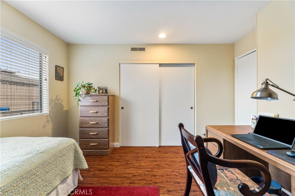 356 W California 23