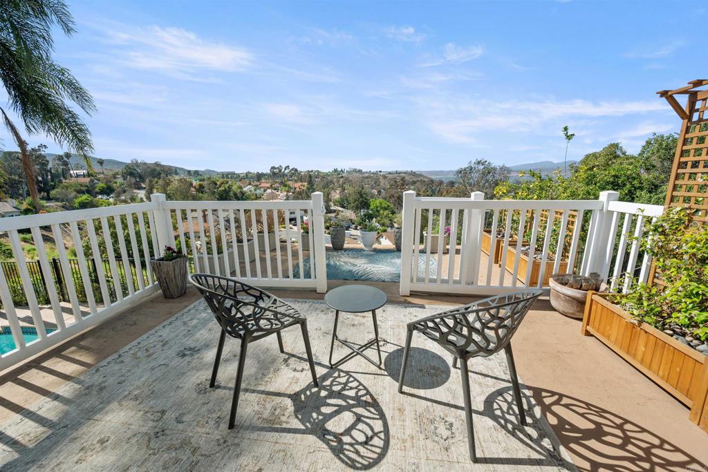1036 Erin Drive